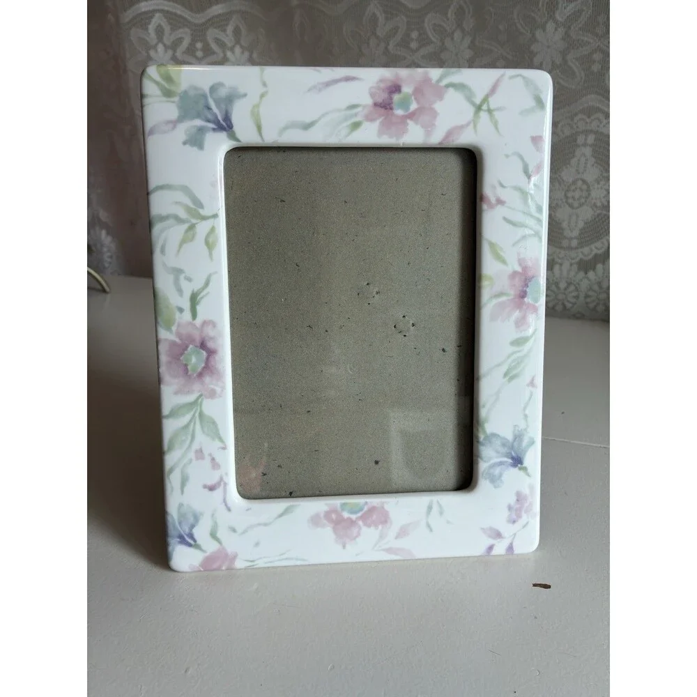 Vintage Floral Ceramic Frame | Watercolor Pastel | Cottagecore | Grannycore